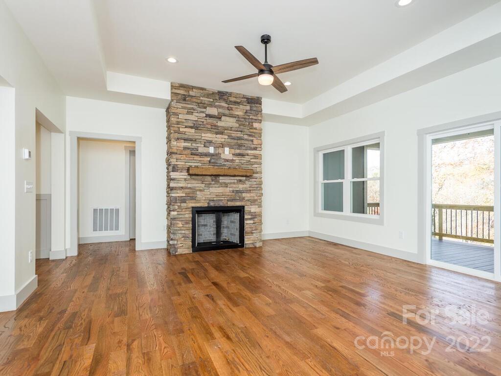 280 Justice Ridge Road Candler, NC 28715 - Photo 7 of 40 Gallery Image 7