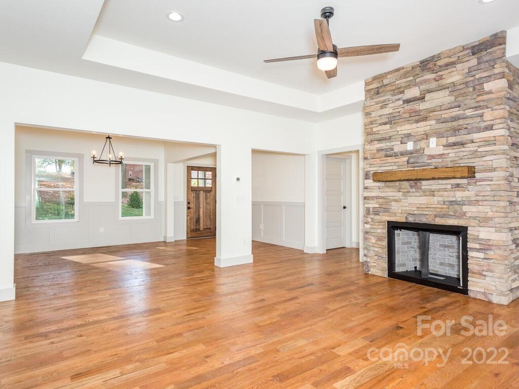 280 Justice Ridge Road Candler, NC 28715 - Photo 8 of 40 Gallery Image 8