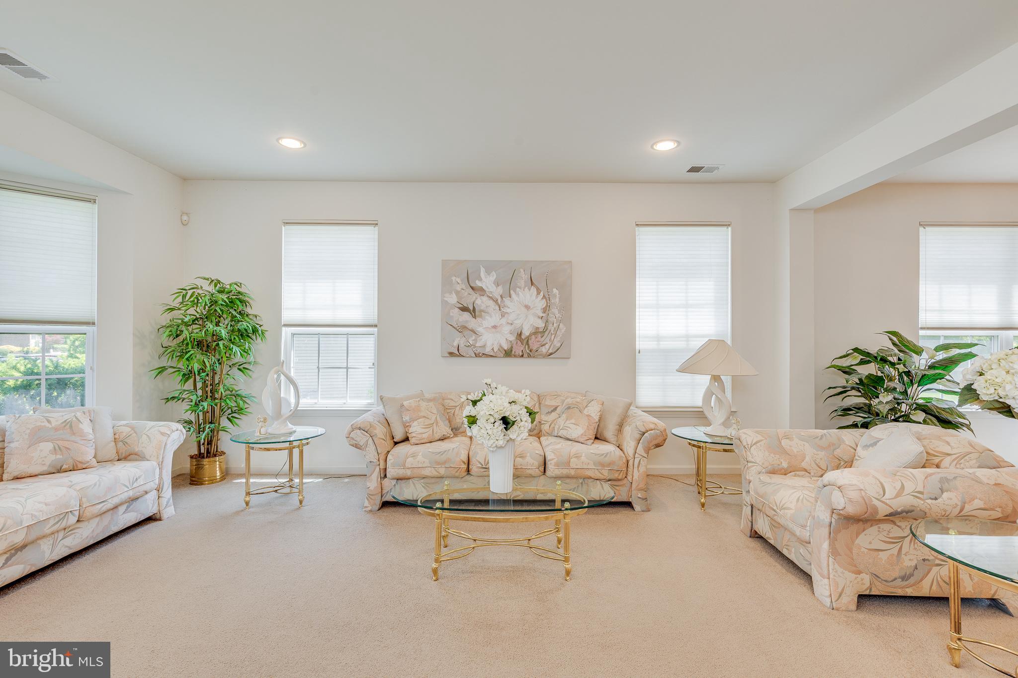 14 Fitzgerald Lane Columbus, NJ 08022 - Photo 10 of 42