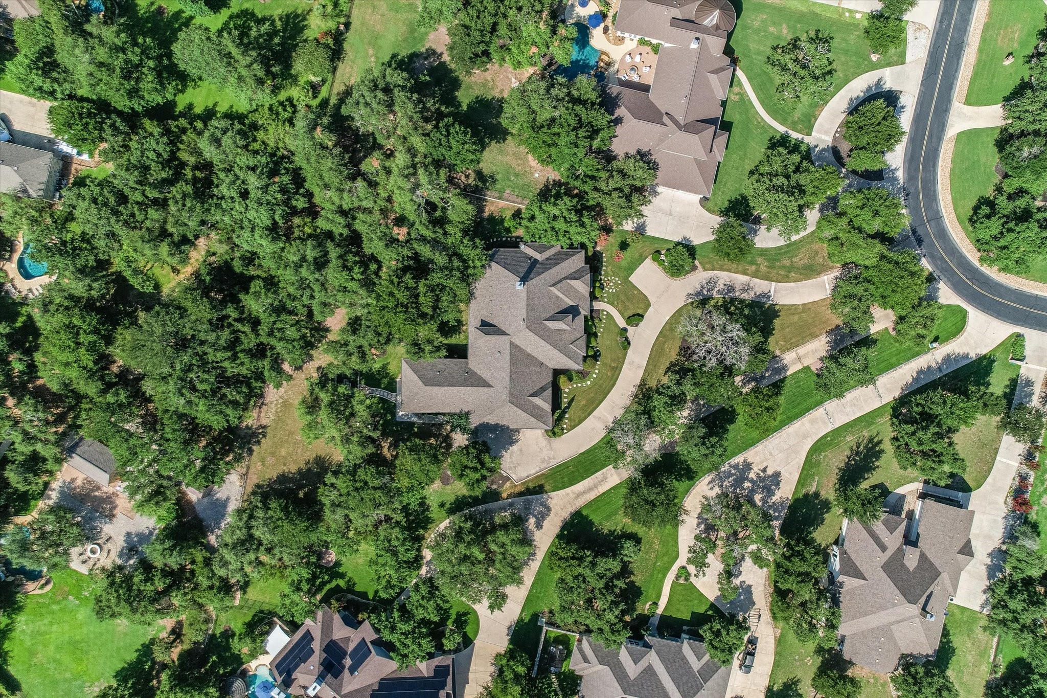 112 Gabriel Vista East Georgetown, TX 78633 - Photo 33 of 34 an aerial view of residential house with outdoor space and trees all around