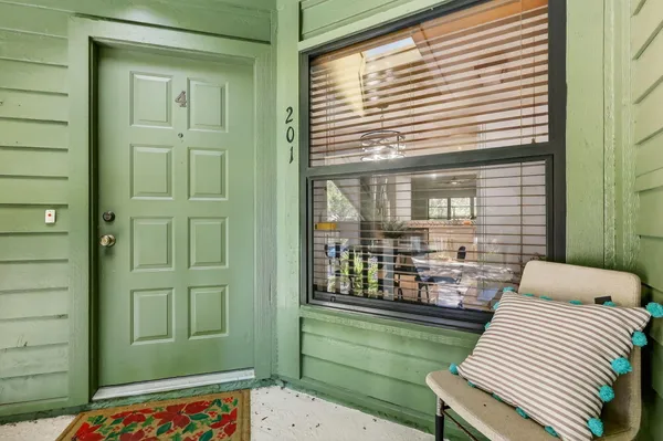 $2,500 | 5230 Southeast Seascape Way, Unit 201, Stuart, FL 34997