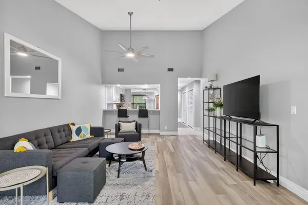 $2,500 | 5230 Southeast Seascape Way, Unit 201, Stuart, FL 34997