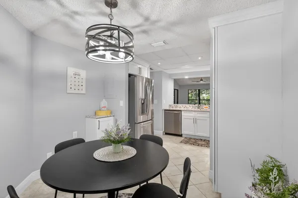 $2,500 | 5230 Southeast Seascape Way, Unit 201, Stuart, FL 34997