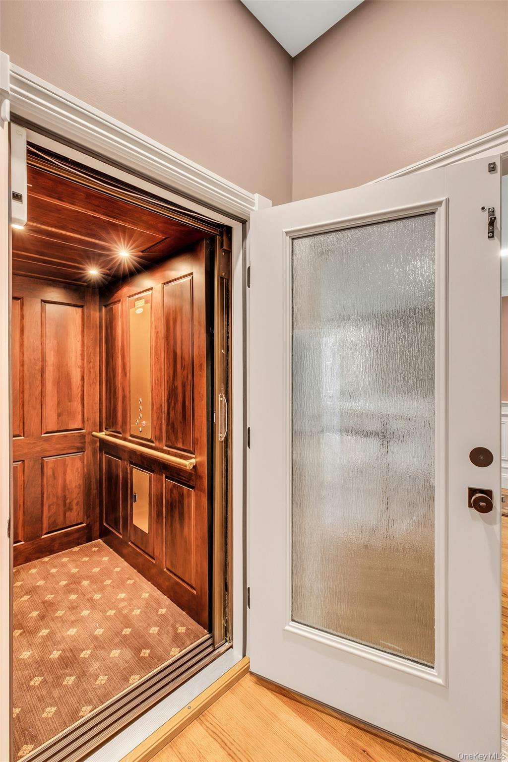 135 Round Swamp Road Huntington, NY 11743 - Photo 23 of 50