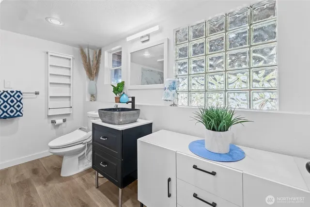 $899,000 | 303 Puyallup Street, Steilacoom, WA 98388