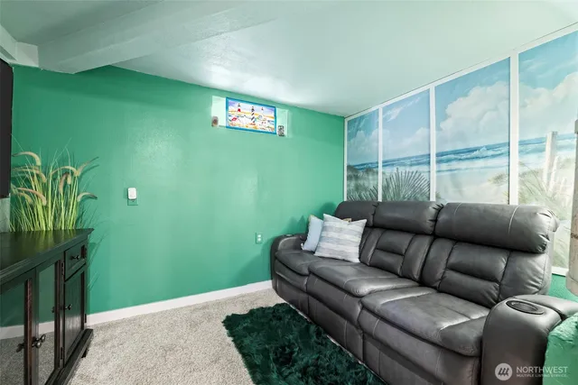 $899,000 | 303 Puyallup Street, Steilacoom, WA 98388