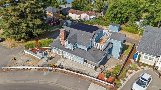 $899,000 | 303 Puyallup Street, Steilacoom, WA 98388