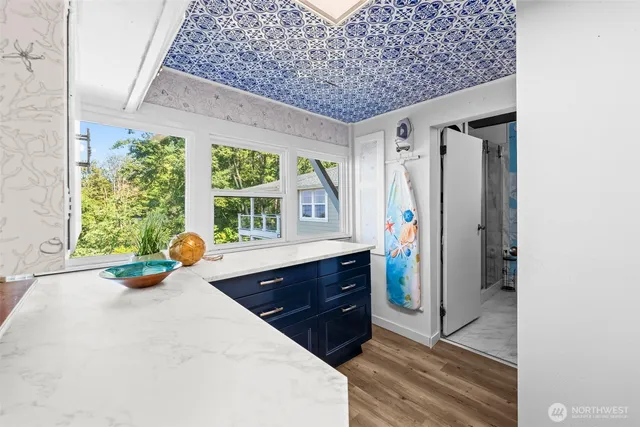 $899,000 | 303 Puyallup Street, Steilacoom, WA 98388