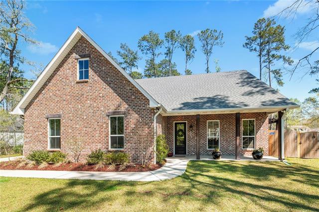 935 Dupard Street Mandeville, LA 70448 - Photo 1 of 30