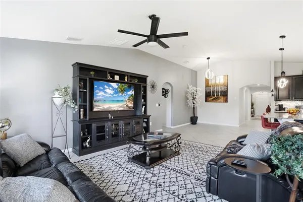 $400,000 | 11005 Daybreak Glen, Parrish, FL 34219