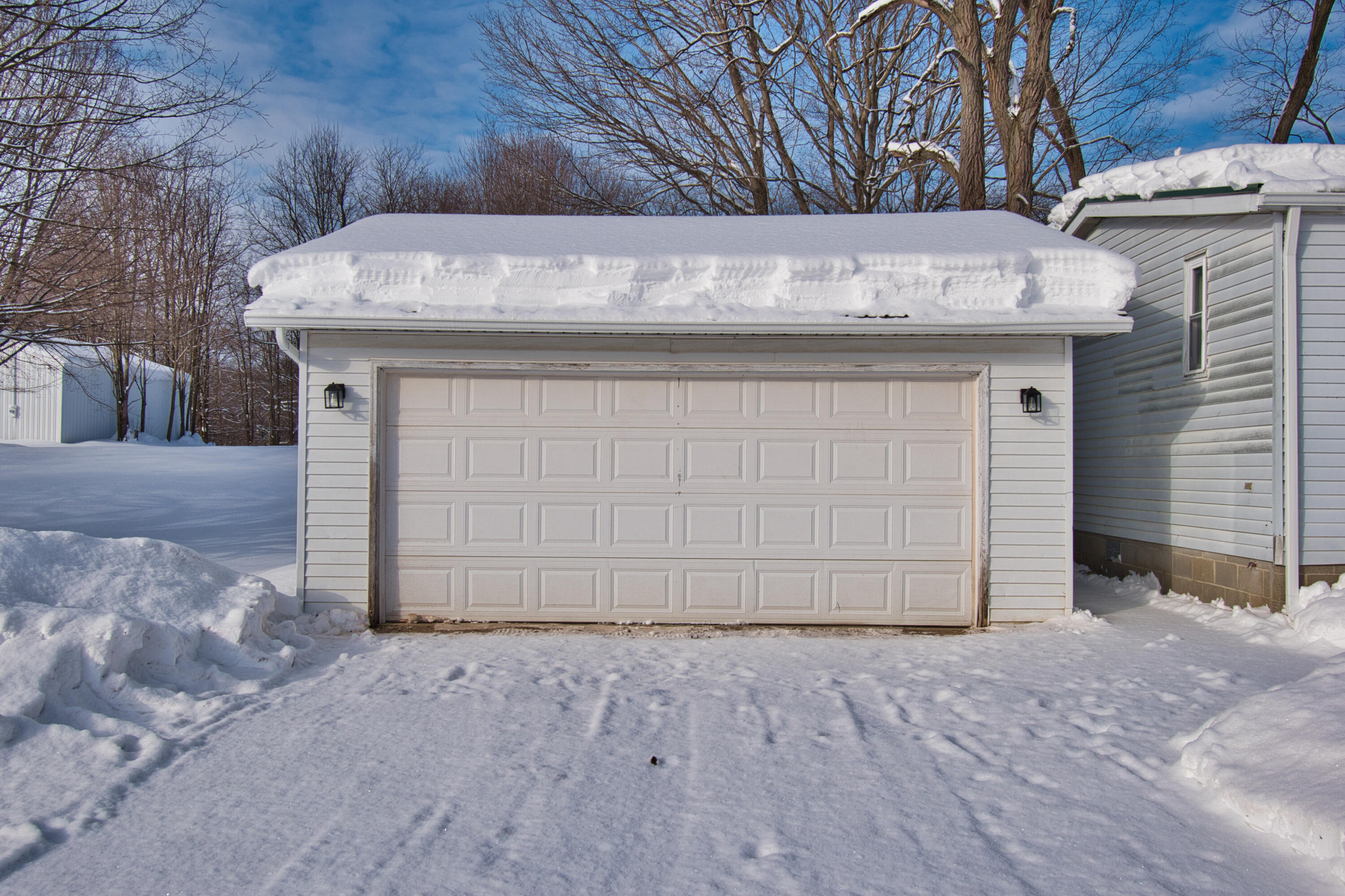 1718 Barron Lake Road Niles, MI 49120 - Photo 2 of 31 DSC_0325