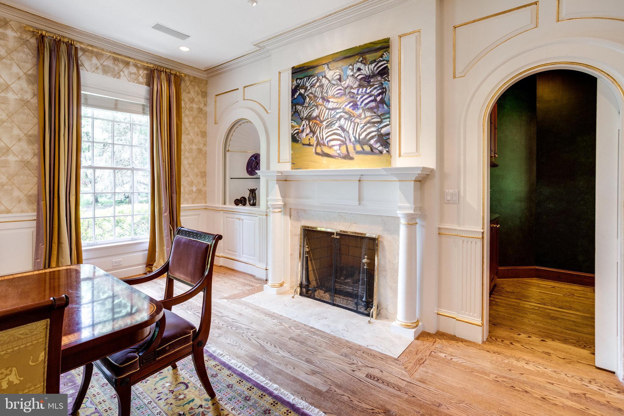 12307 Glen Road Potomac, MD 20854 - Photo 13 of 113