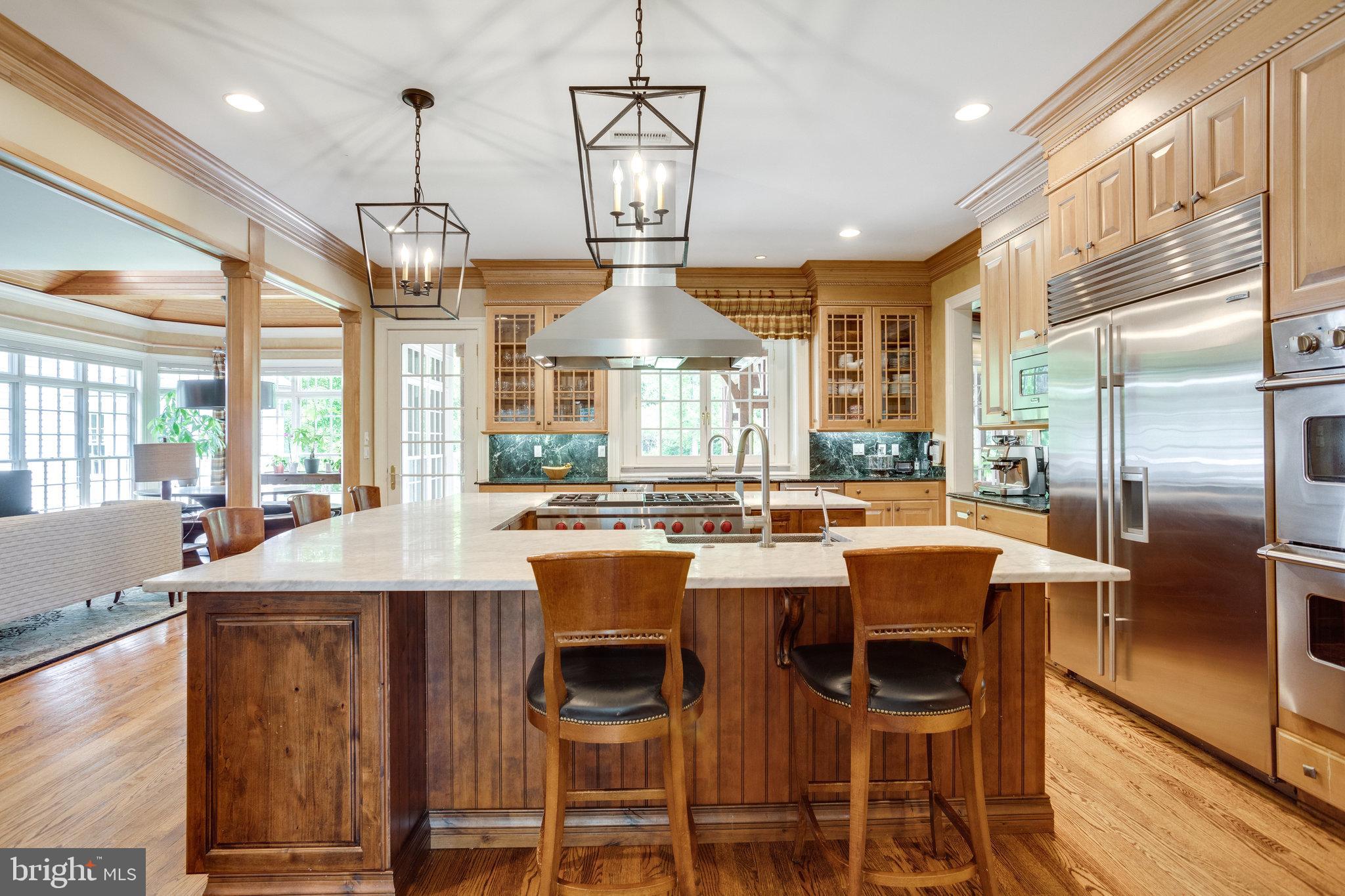 12307 Glen Road Potomac, MD 20854 - Photo 18 of 113