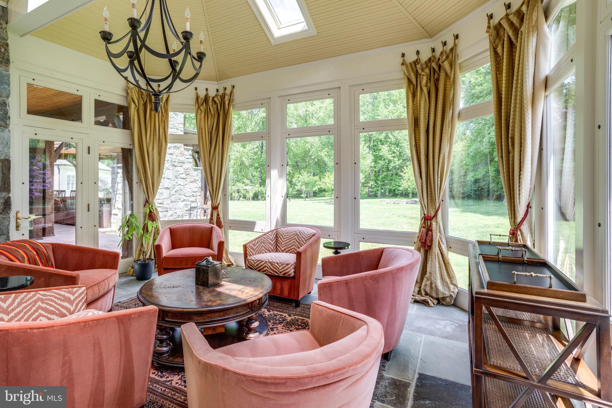 12307 Glen Road Potomac, MD 20854 - Photo 32 of 113