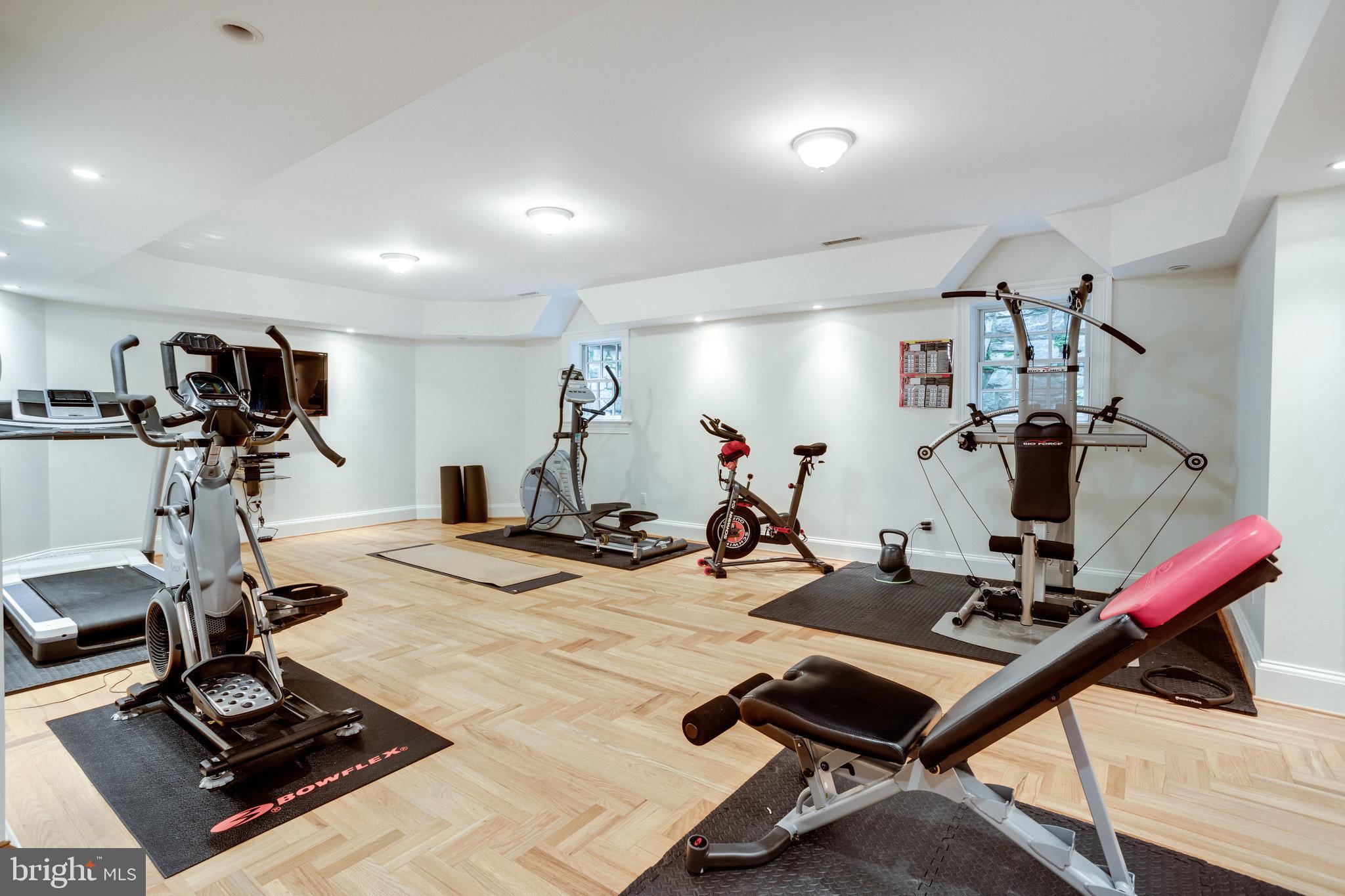 12307 Glen Road Potomac, MD 20854 - Photo 74 of 113