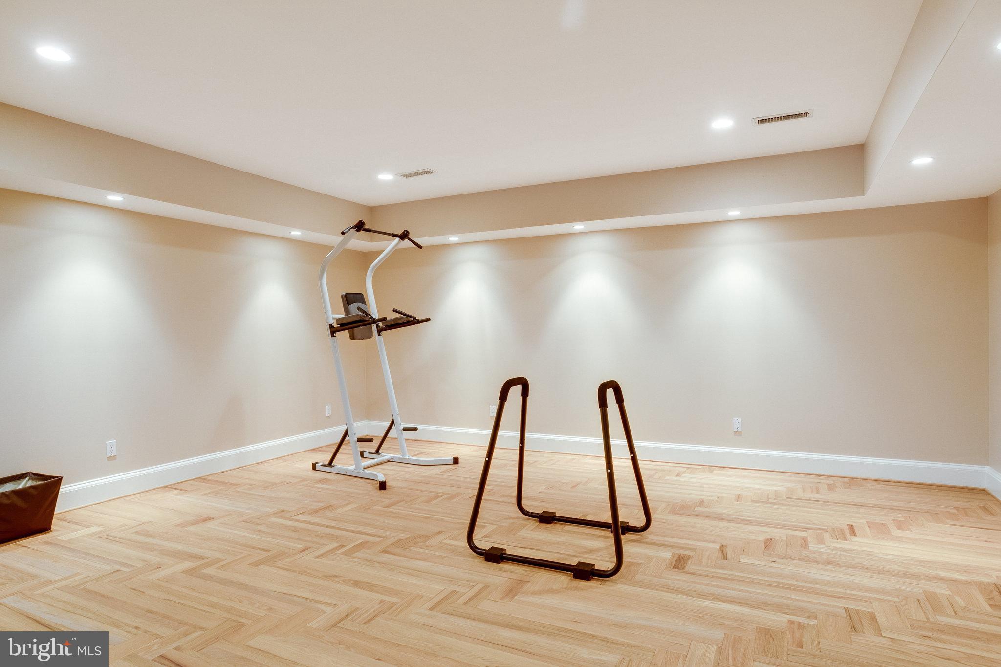 12307 Glen Road Potomac, MD 20854 - Photo 76 of 113