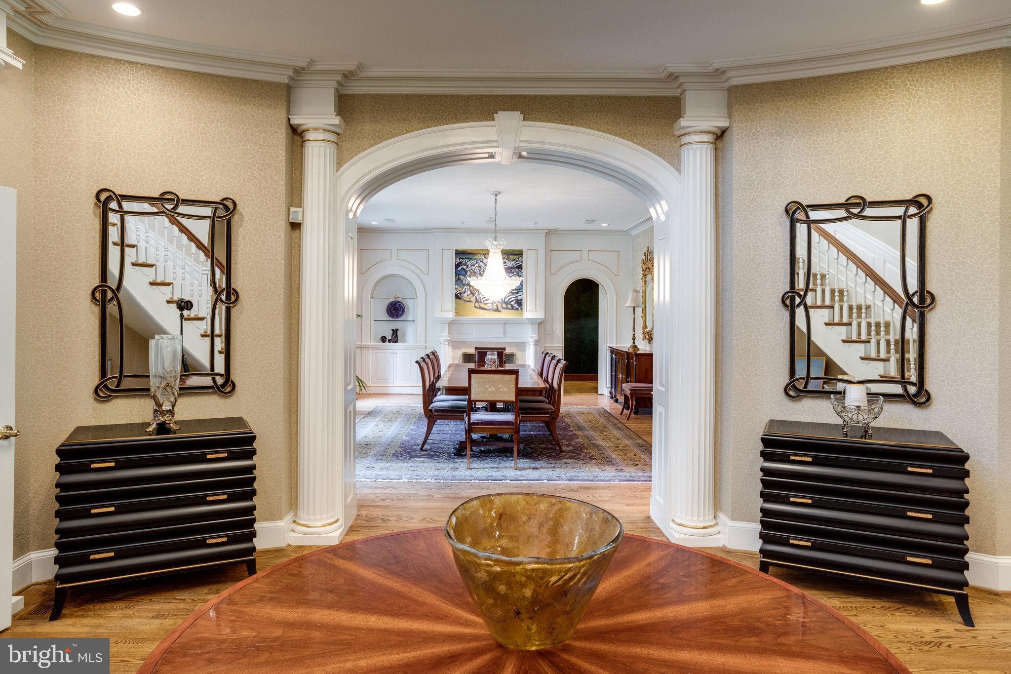 12307 Glen Road Potomac, MD 20854 - Photo 10 of 113