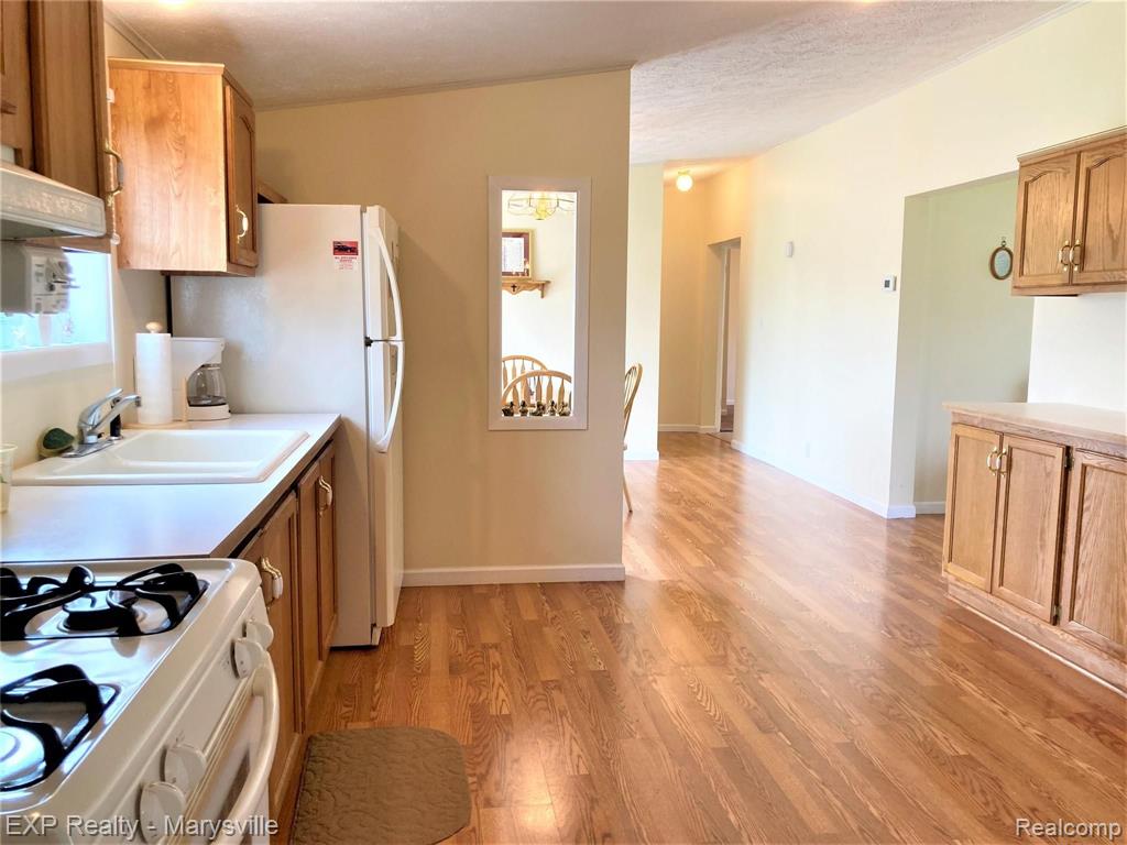 4484 Capac Road Capac, MI 48014 - Photo 6 of 47