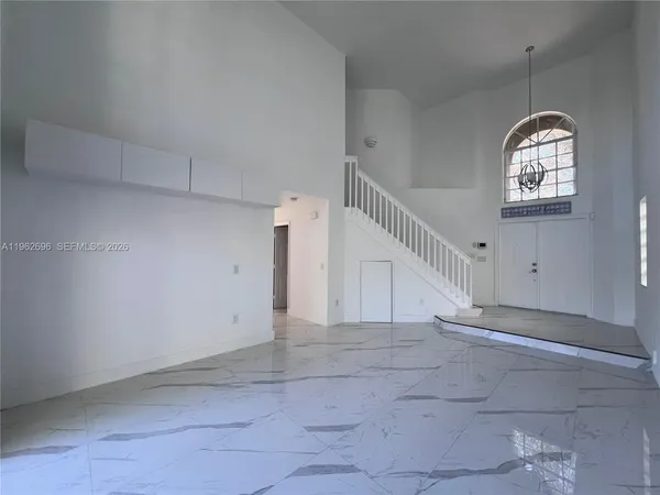 $4,800 | 109 Gables Boulevard, Weston, FL 33326