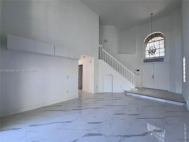 $4,900 | 109 Gables Boulevard, Weston, FL 33326