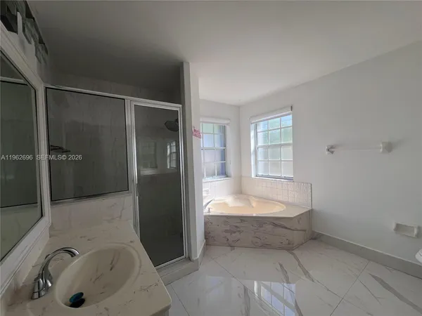 $4,800 | 109 Gables Boulevard, Weston, FL 33326