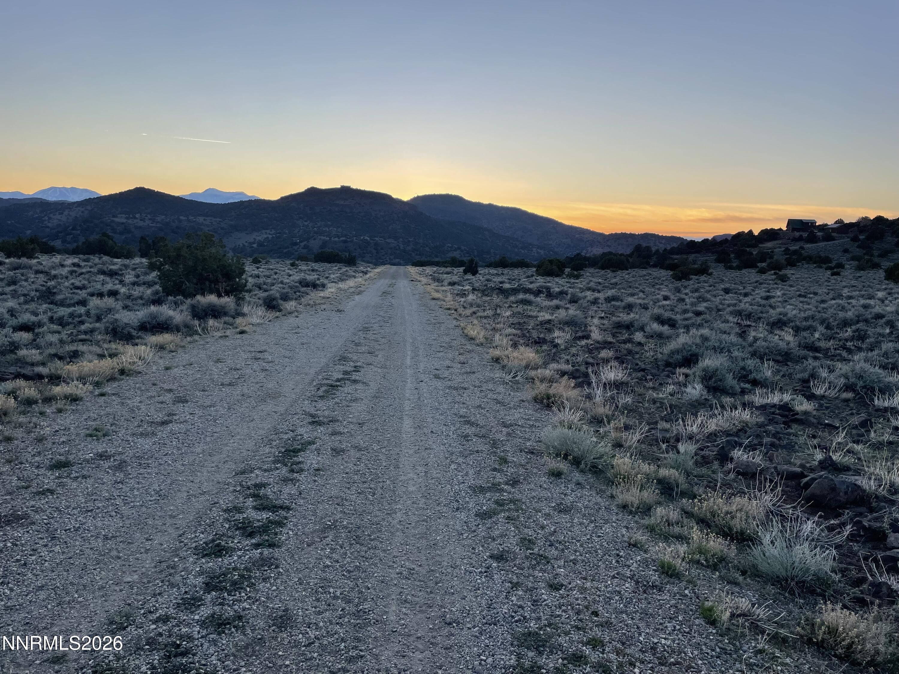 6600 Goldfield Road Reno, NV 89521 - Photo 4 of 23 a view of a large mountain in the distance