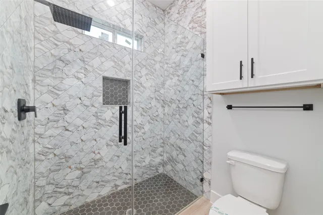 $525,000 | 2638 Fountain View Street, Roman Forest, TX 77357