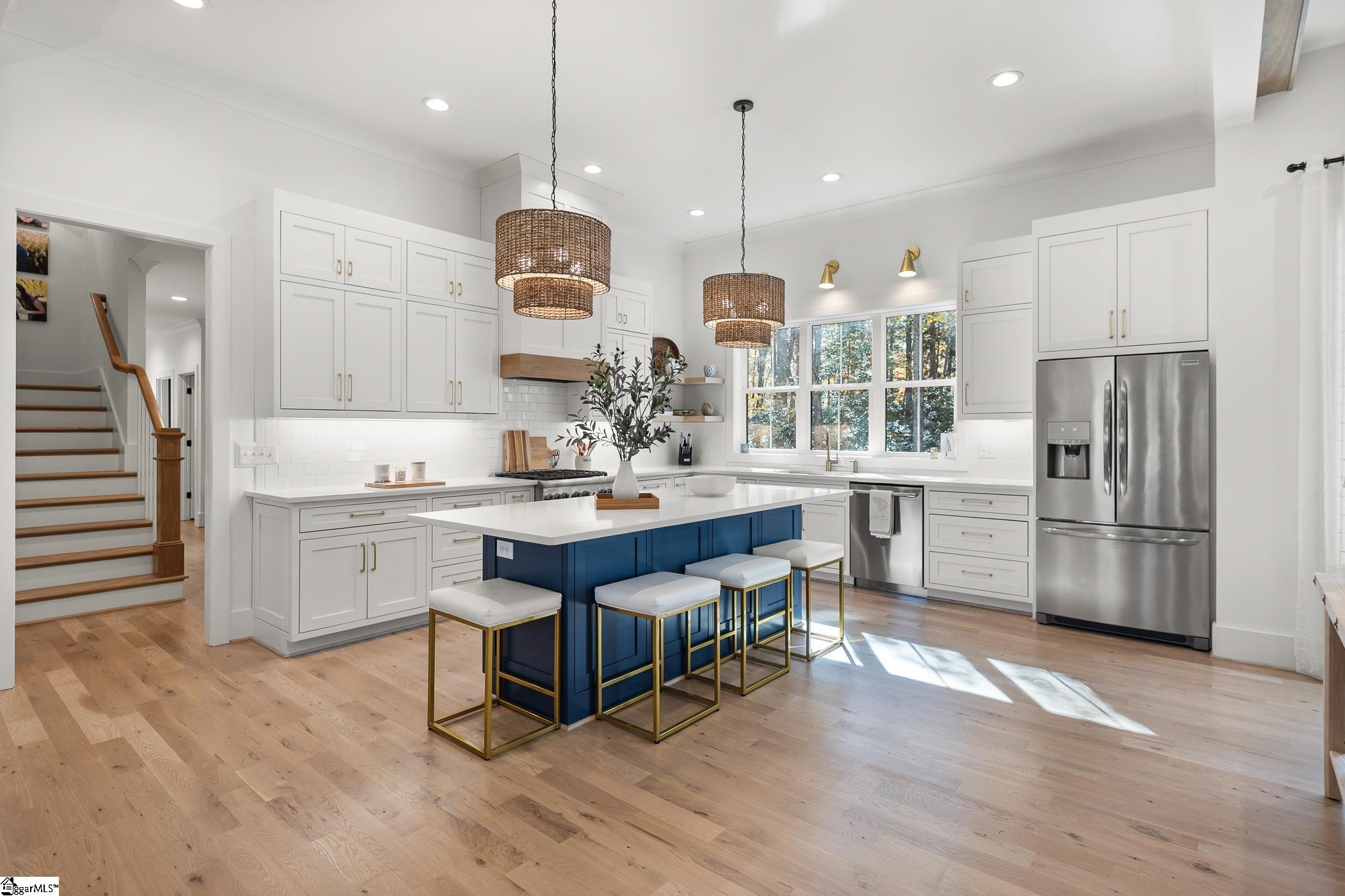 270 Circle Road Greer, SC 29651 - Photo 2 of 50