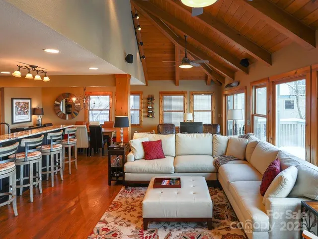 $1,150,000 | 71 Ivy Ridge Road, Burnsville, NC 28714