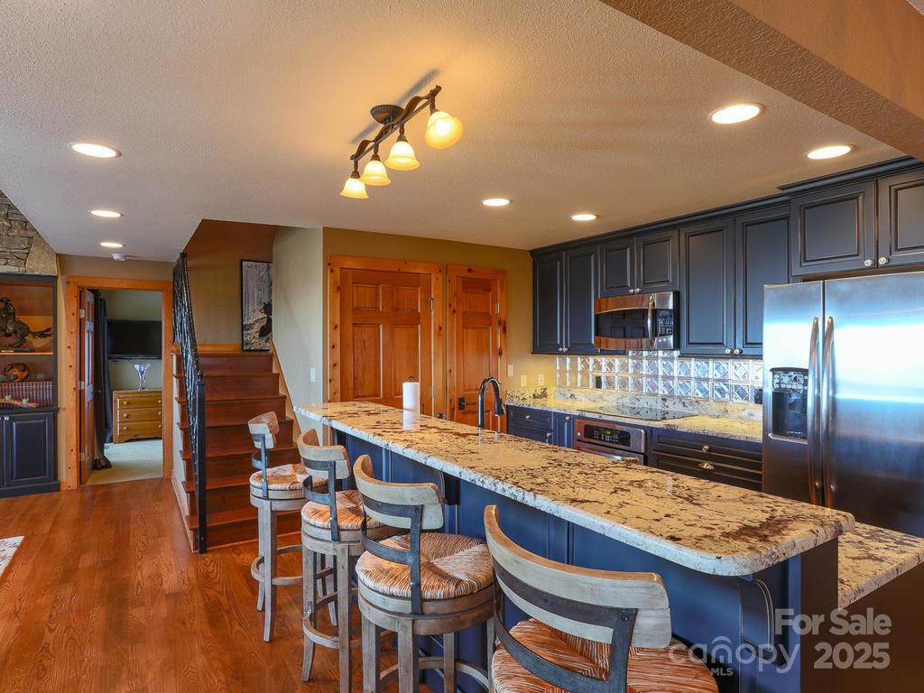 71 Ivy Ridge Road Burnsville, NC 28714 - Photo 5 of 28