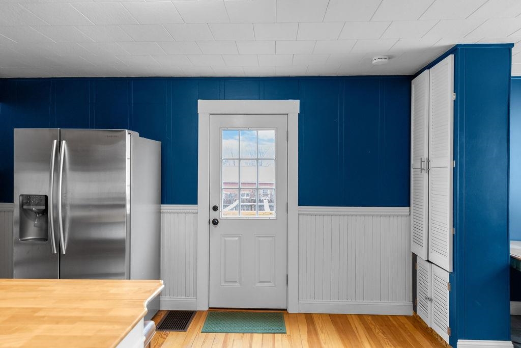 36 South Maple Street Manchester, NH 03103 - Photo 11 of 38