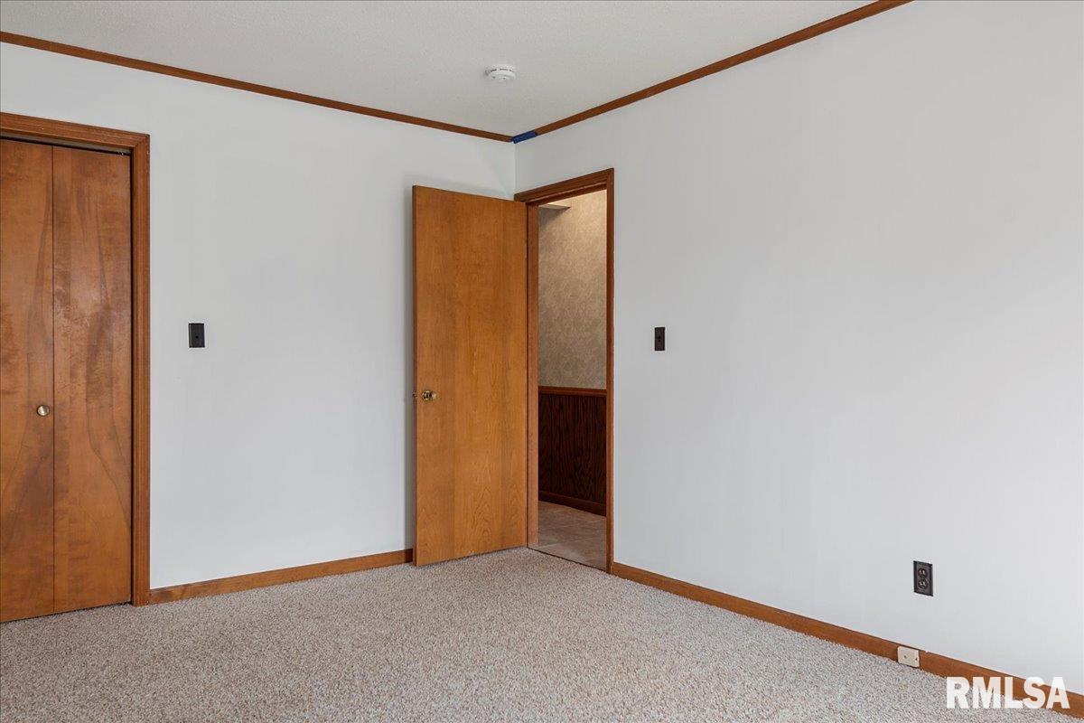 2056 North 22nd Street Springfield, IL 62702 - Photo 20 of 31