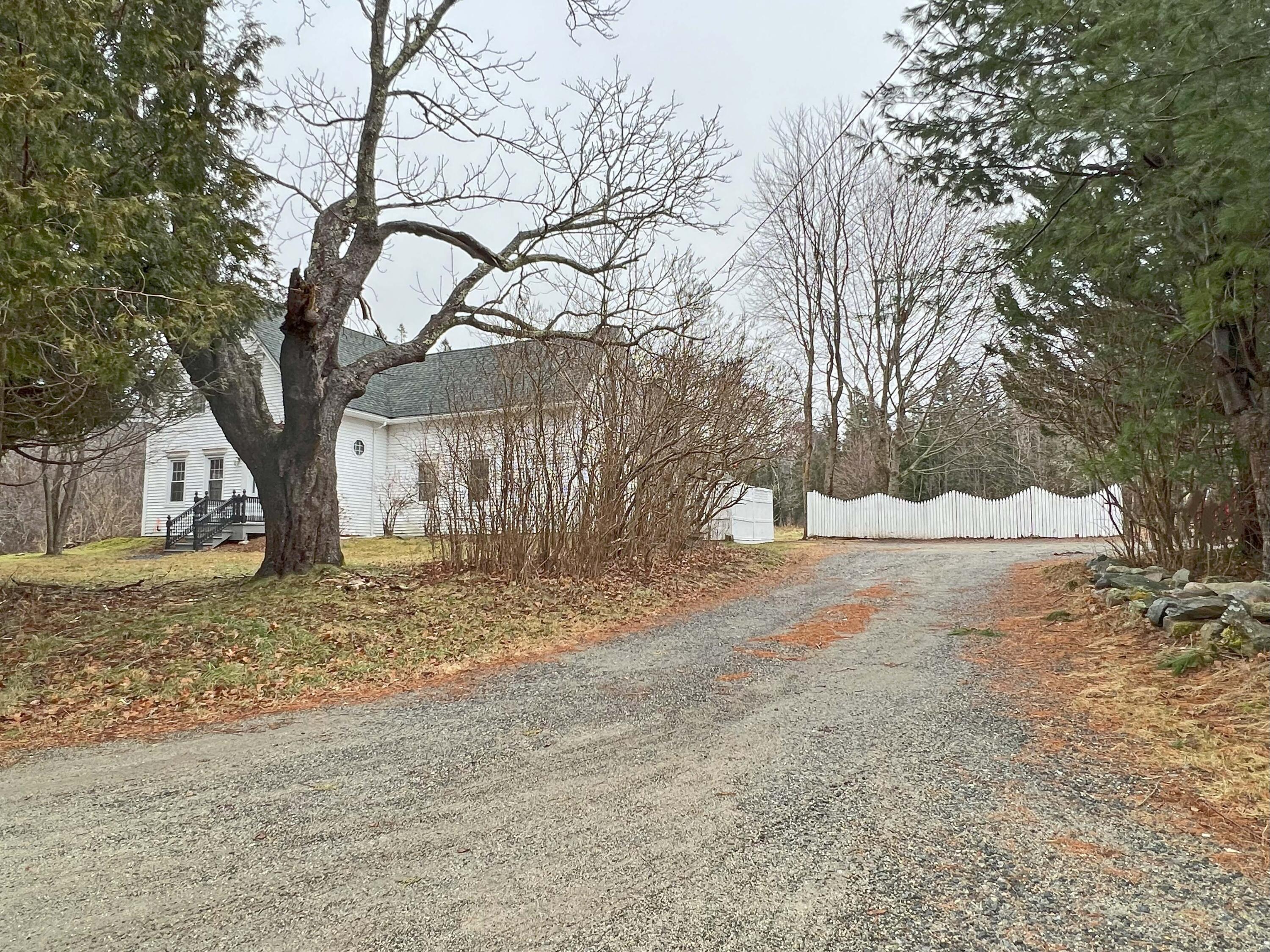 1096 Shore Road Lamoine, ME 04605 - Photo 28 of 40 4a
