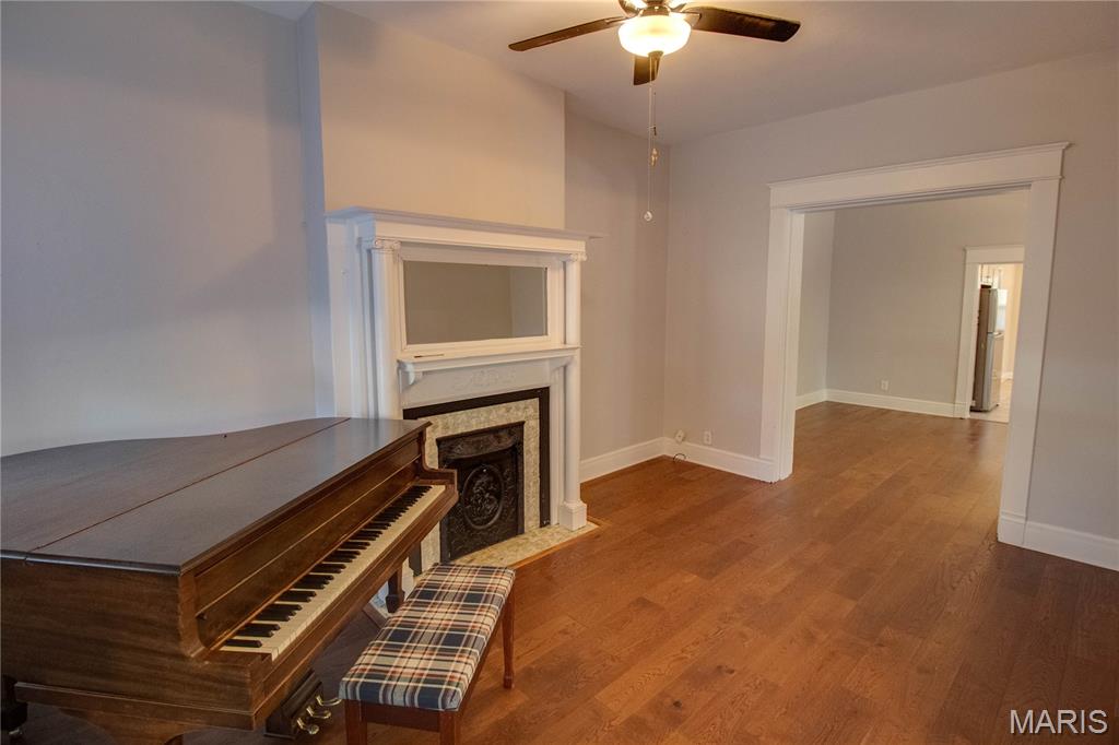 1101 Langdon Street Alton, IL 62002 - Photo 9 of 38