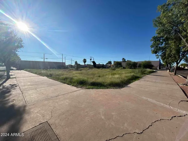 $100,000 | 825 North G Avenue, Unit 21, Douglas, AZ 85607