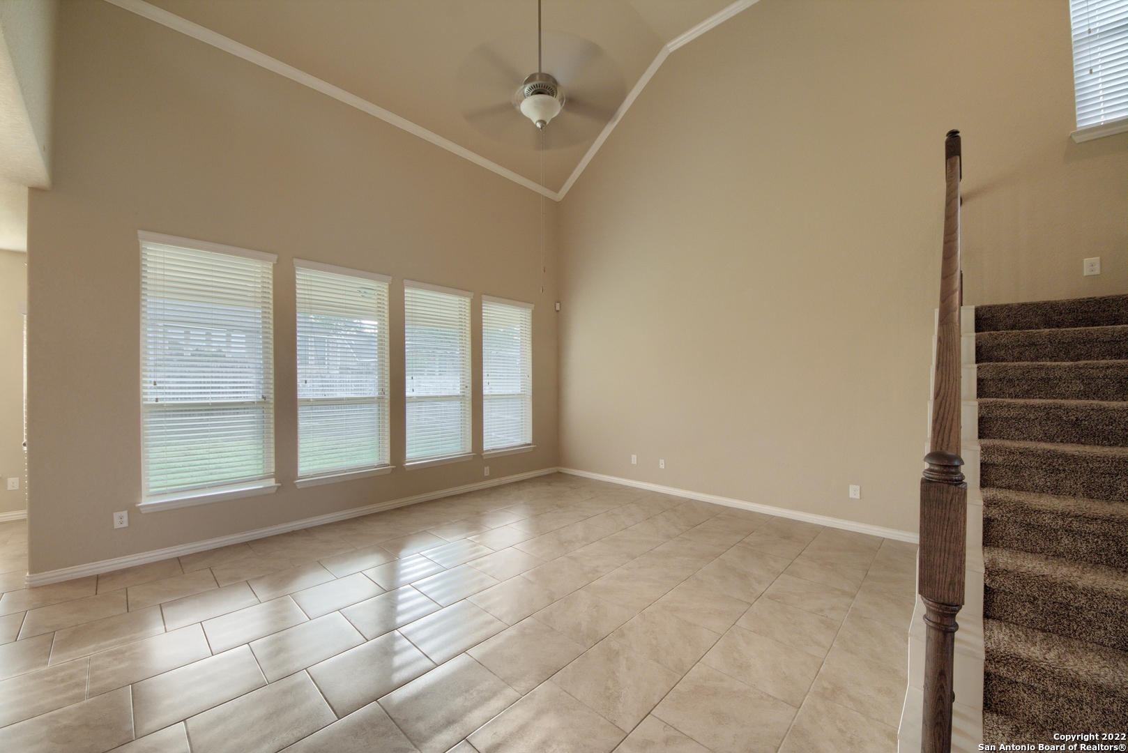714 Raceland Road San Antonio, TX 78245 - Photo 10 of 36