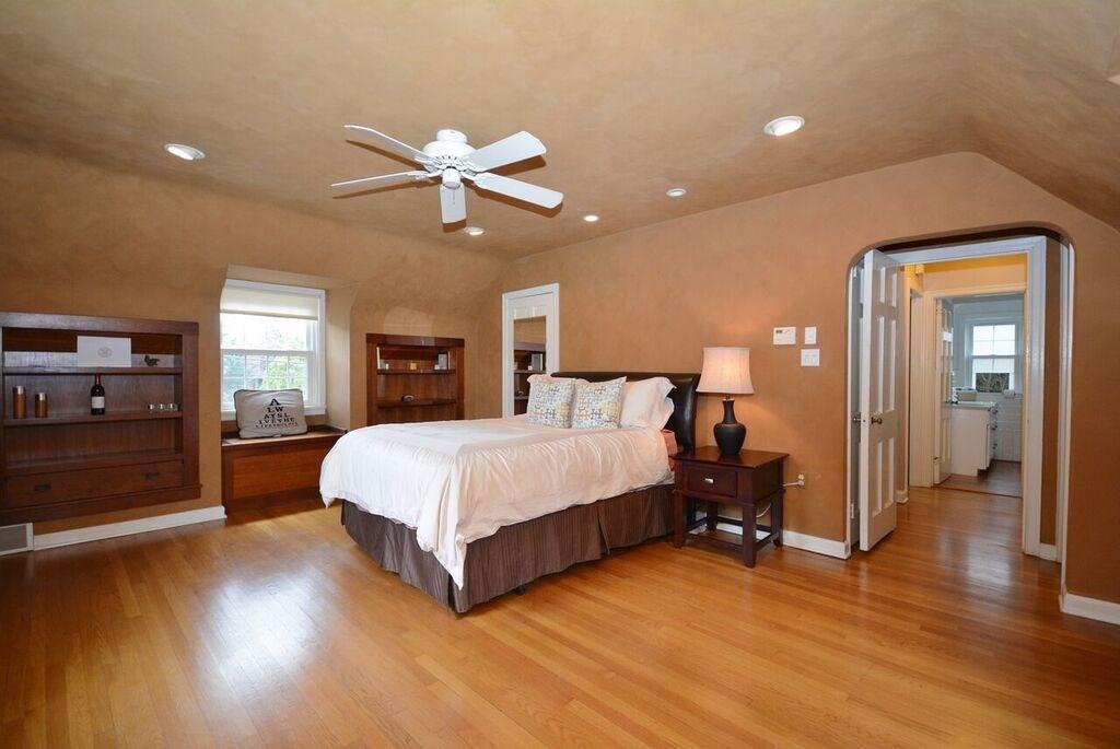 147 Conover Road Point Breeze, PA 15208 - Photo 13 of 25 Gallery Image 13