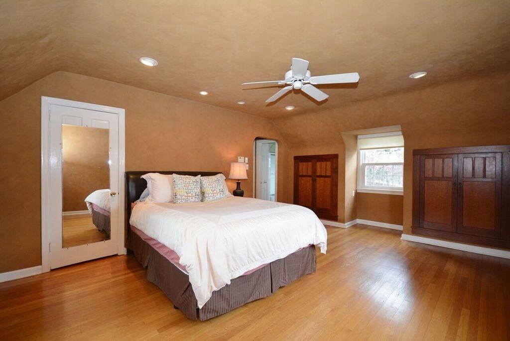 147 Conover Road Point Breeze, PA 15208 - Photo 14 of 25 Gallery Image 14