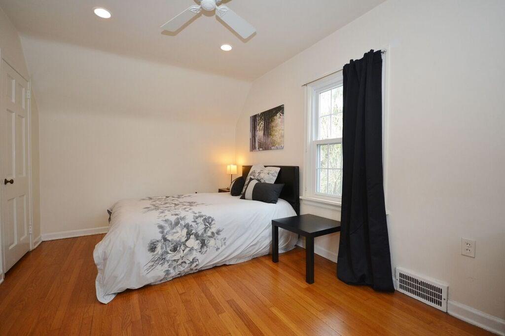 147 Conover Road Point Breeze, PA 15208 - Photo 17 of 25 Gallery Image 17