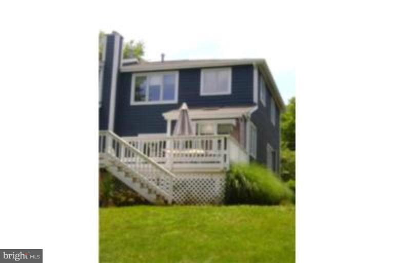 1024 Blackwell Road Annapolis, MD 21403 - Photo 2 of 20 Deck