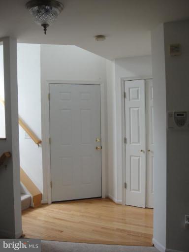 1024 Blackwell Road Annapolis, MD 21403 - Photo 14 of 20 Entrance / Foyer