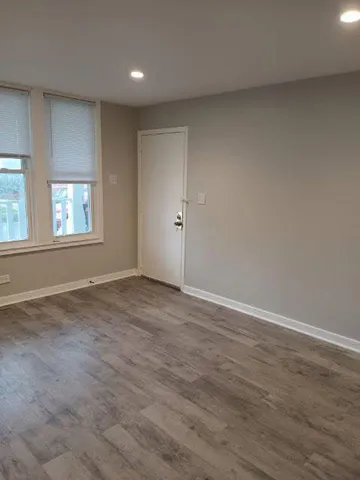 $1,800 | 6243 South Kildare Avenue, Chicago, IL 60629