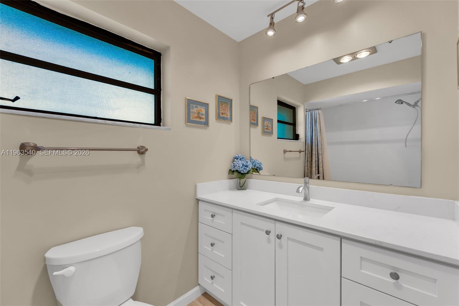 5331 Northwest 77th Court Pompano Beach, FL 33073 - Photo 19 of 32