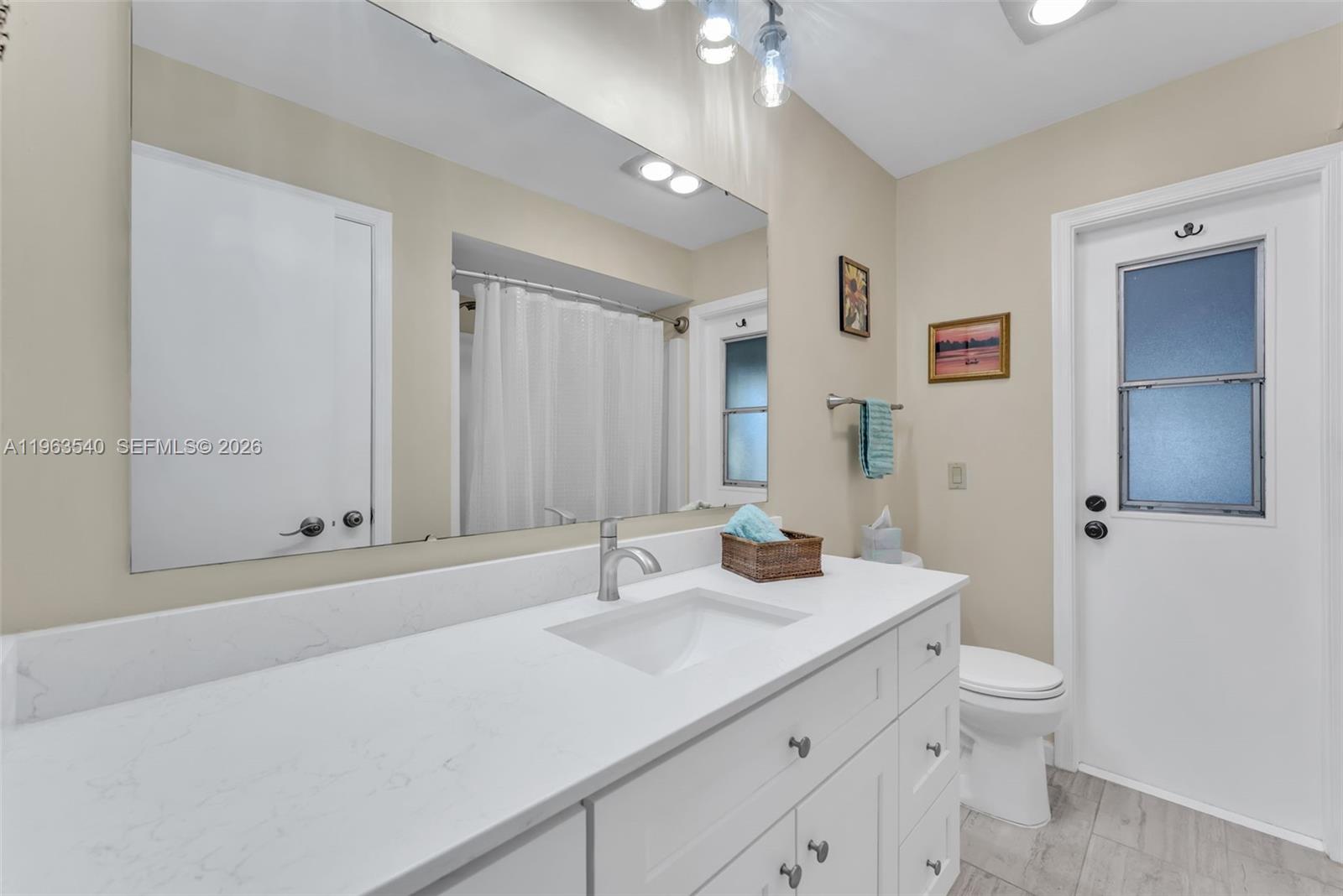 5331 Northwest 77th Court Pompano Beach, FL 33073 - Photo 21 of 32