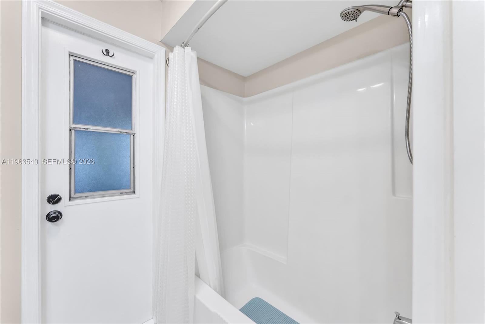 5331 Northwest 77th Court Pompano Beach, FL 33073 - Photo 22 of 32