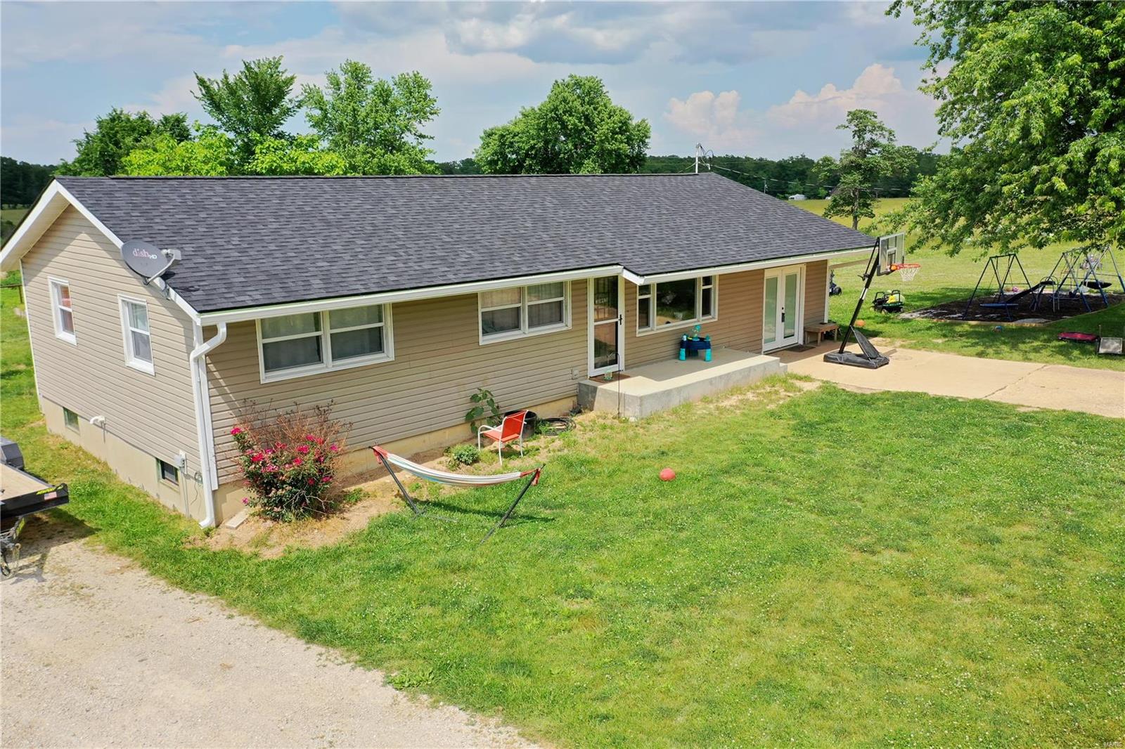 2523 Hwy 32  