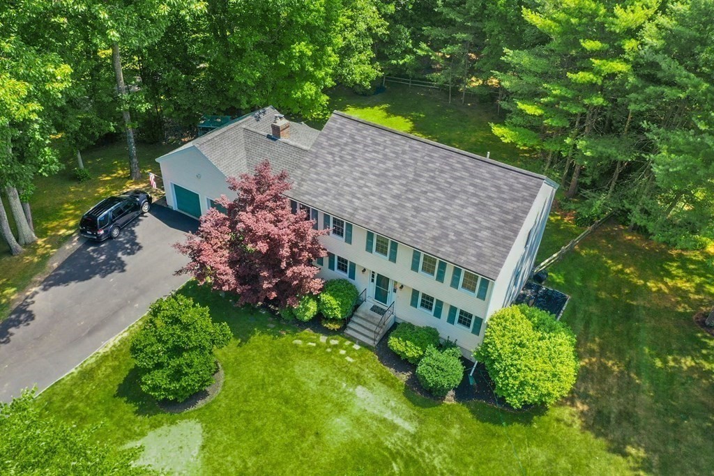 8 Fazio Farm Road Georgetown, MA 01833 - Photo 3 of 40 Gallery Image 3