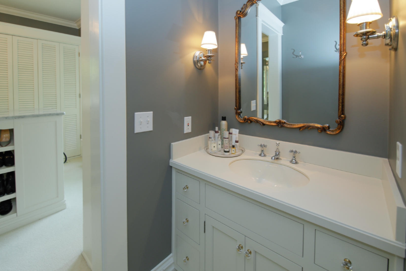 2300 Ridge Road Kalamazoo, MI 49008 - Photo 18 of 41 2300 Ridge Rd-118