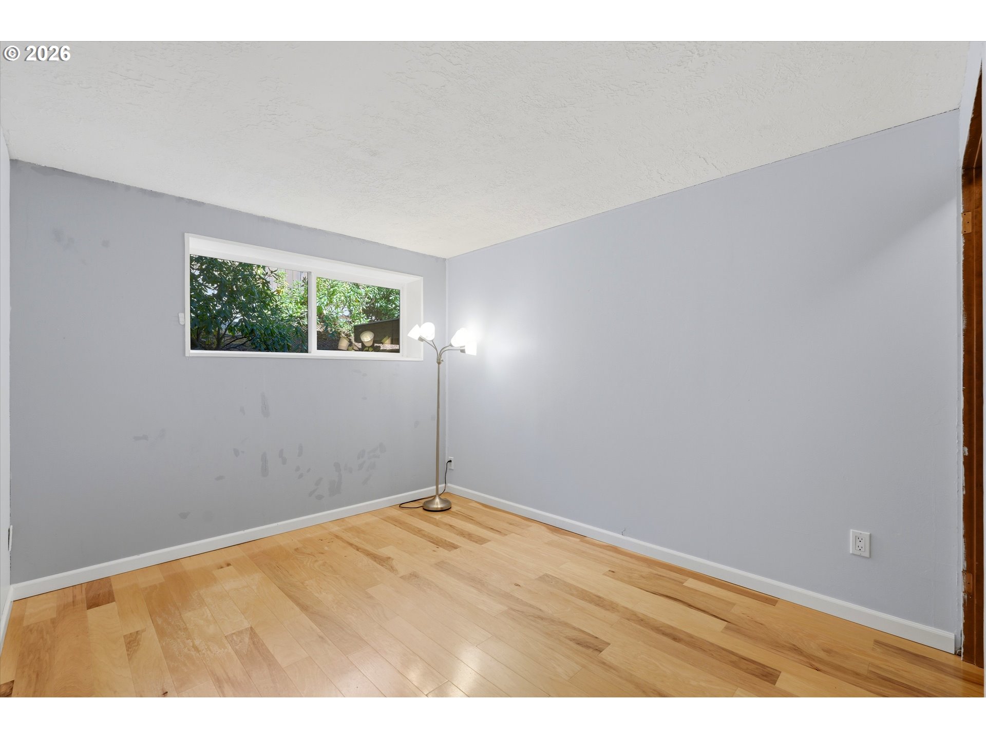 12870 Southwest 20th Court Beaverton, OR 97008 - Photo 32 of 45