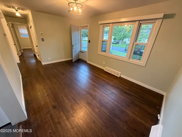 $2,800 | 203 Sunset Lane, Howell, NJ 07731